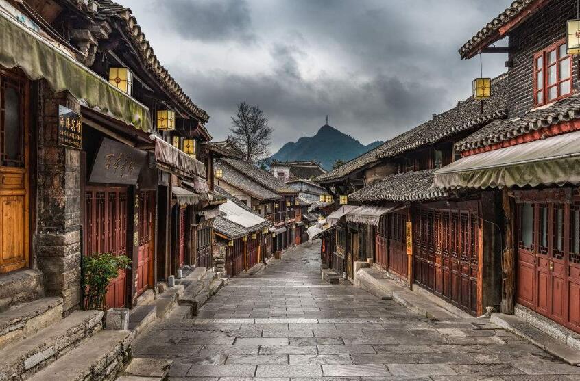 你从第一份工作中悟到的深刻经验是什么？